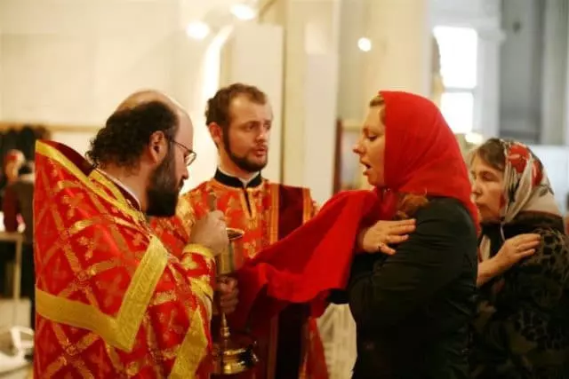 Православные вечерние и утренние молитвы от Пасхи до Вознесения