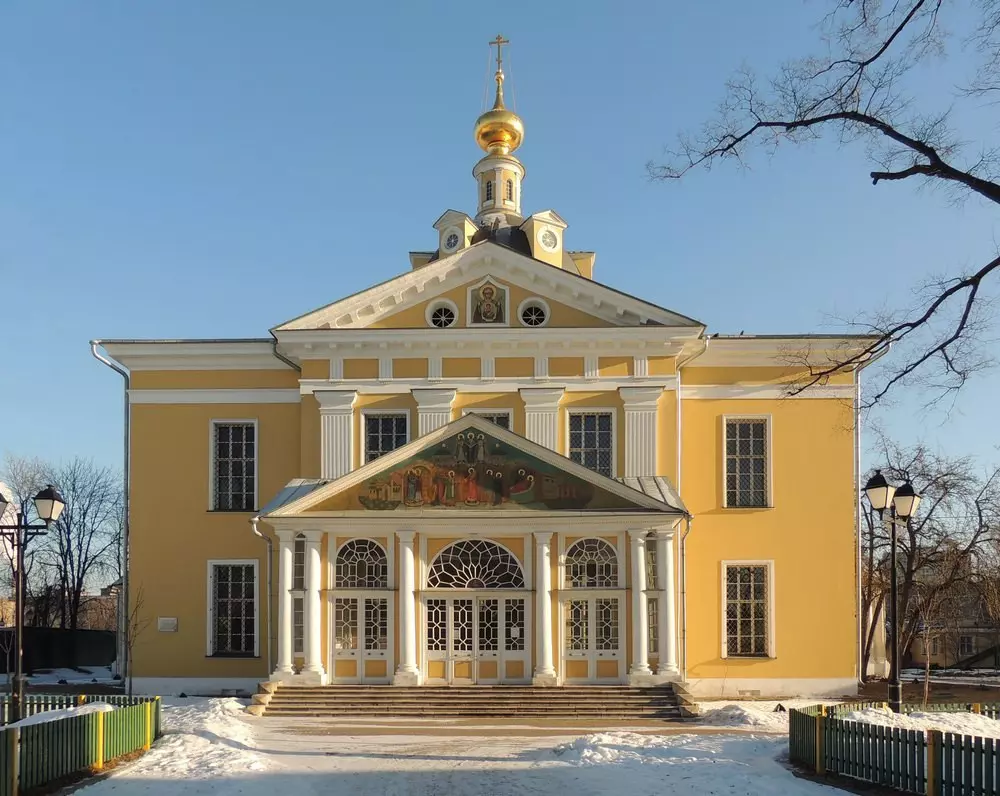 Покровский собор Русской православной старообрядческой церкви на Рогожском кладбище