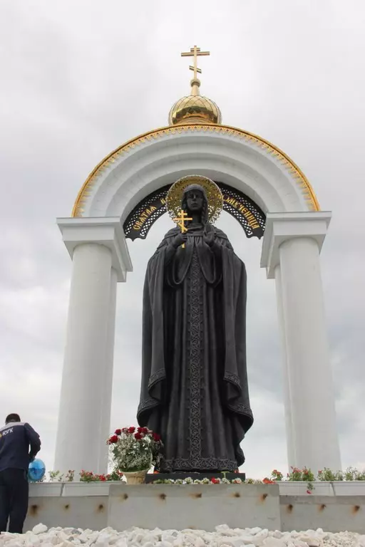 Скульптура великомученицы Варвары в Пласте, Челябинская область