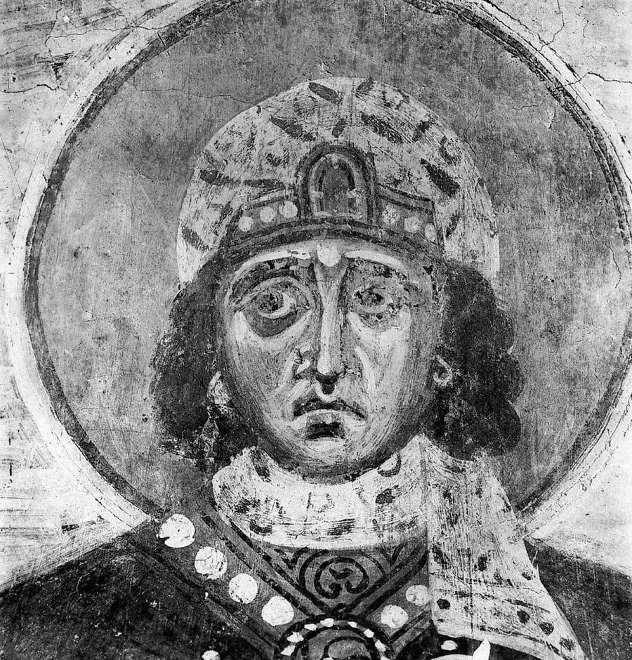 Святая Варвара, великомученица. 1199 г. Новгород, церковь Спаса на Нередице. Фреска на склоне арки у южной стены.