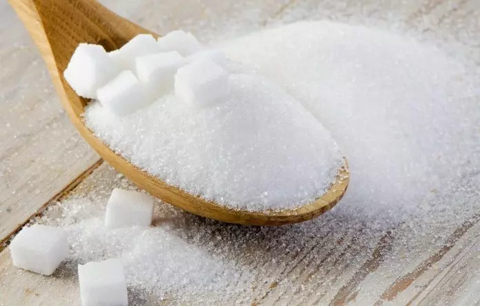 Заговор в пользу властей читается на сахар