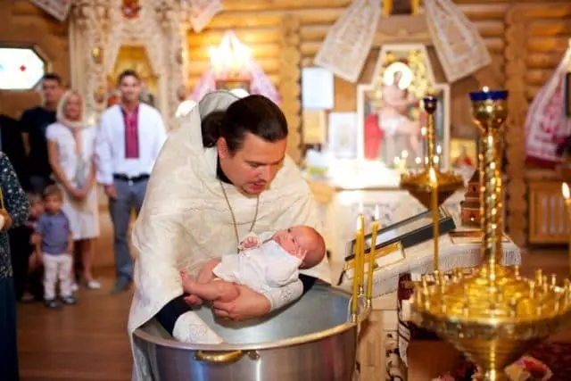 Сколько раз можно быть крестным родителем в православии