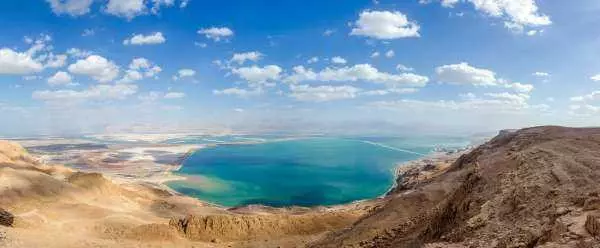 Почему иудеи не купаются в Мертвом море