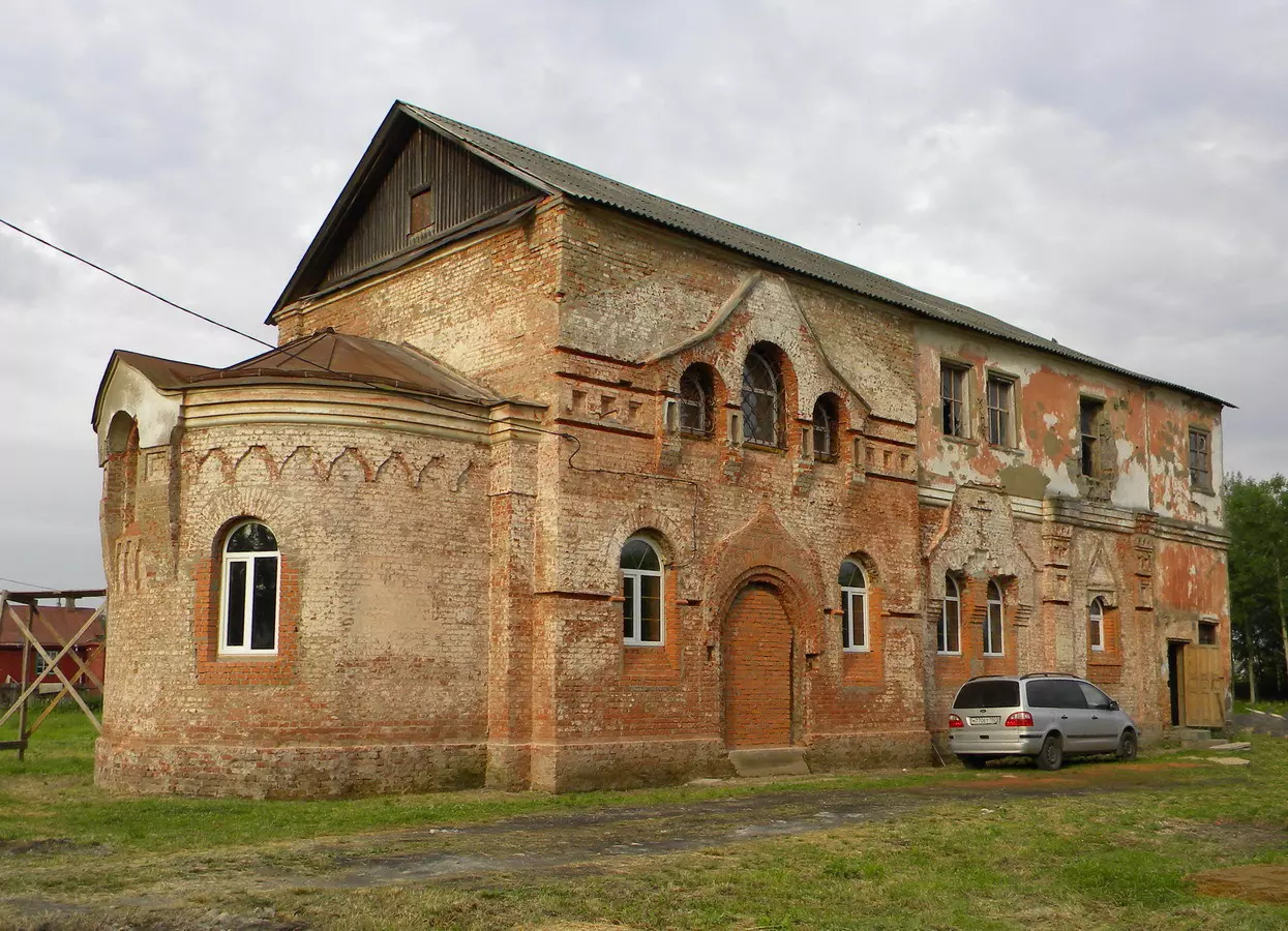Костел Святой Анны Кашицкой в Кузнице. Современное фото