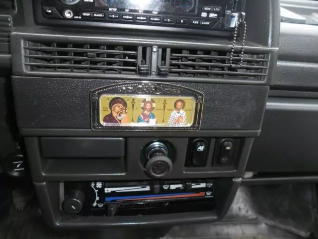 Иконы в автомобиле